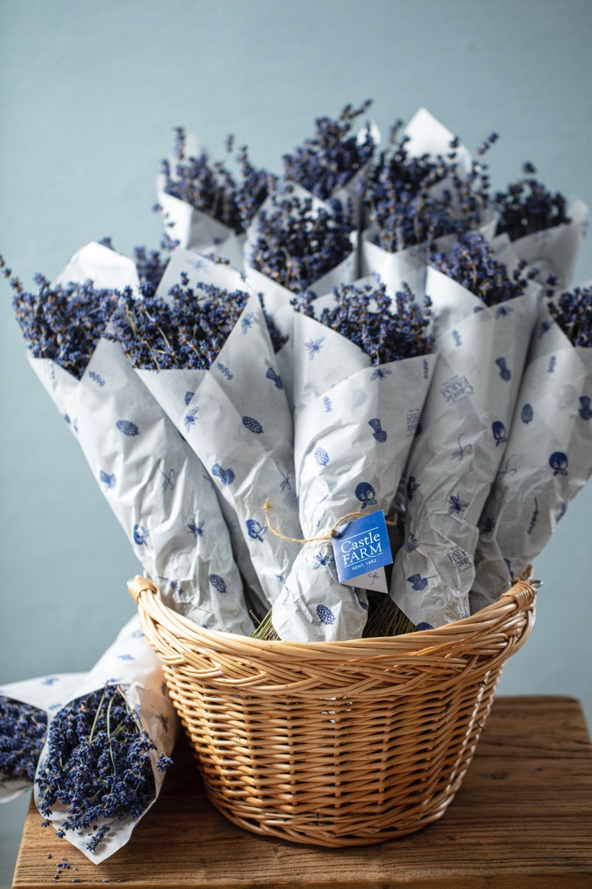 DRIED LAVENDER BUNCHES AS A GIFT