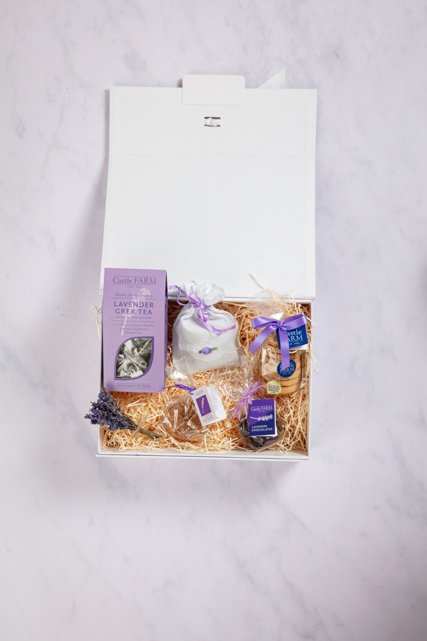 CASTLE FARM LAVENDER FOOD HAMPER