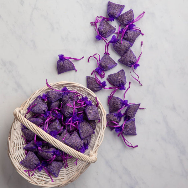 Organza Bag of dried Lavender: Large - COTSWOLD LAVENDER