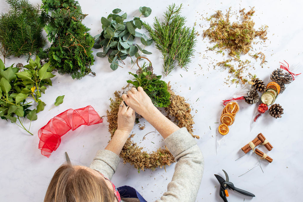 DIY CHRISTMAS WREATH KIT